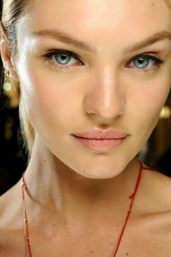Candice Swanepoel
