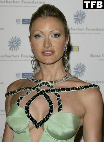Caprice Bourret