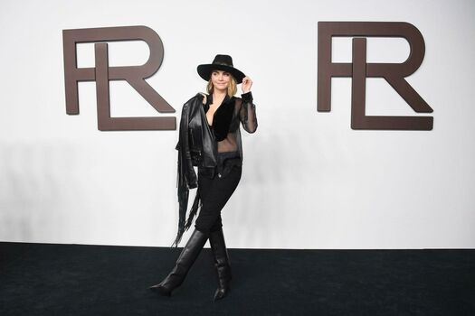 Cara Delevingne
