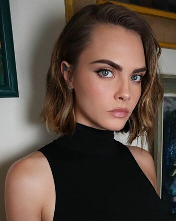 Cara Delevingne