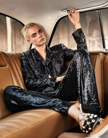 Cara Delevingne