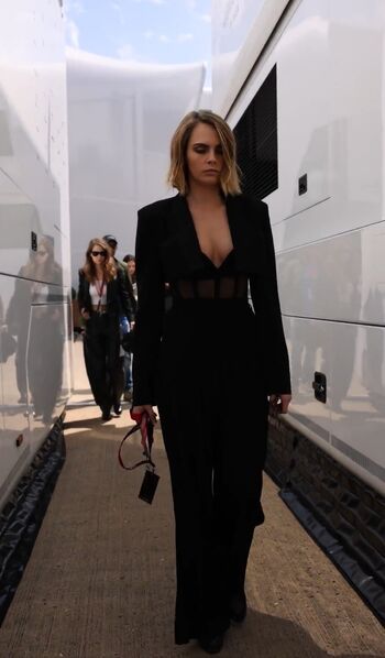 Cara Delevingne