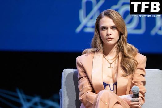 Cara Delevingne