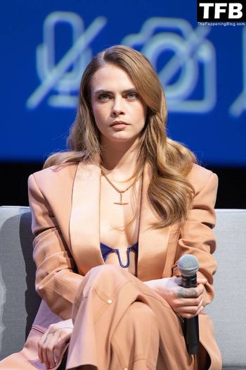 Cara Delevingne