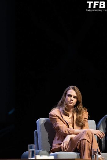Cara Delevingne