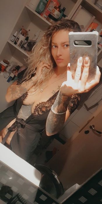 CaraGrey.ink