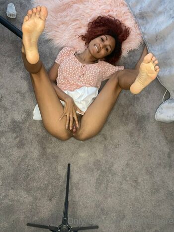 Caramel Bare