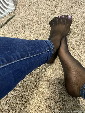 carameltoesz