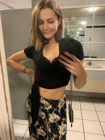 carleybee