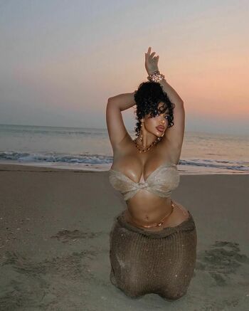 Carmela Habibi