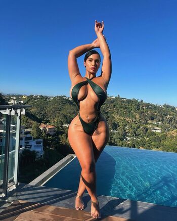Carmela Habibi