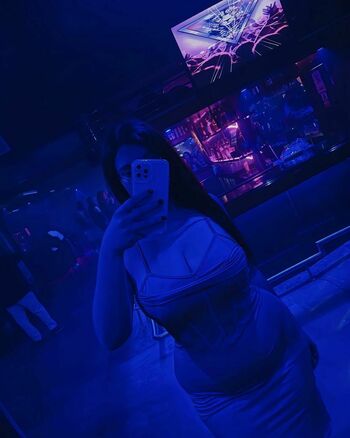 carmen_curvy