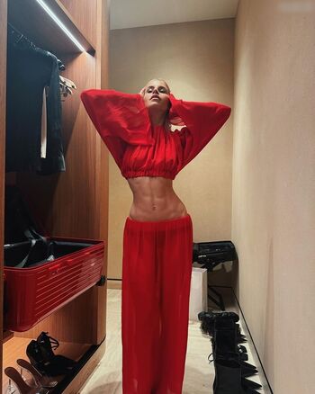 Caro Daur