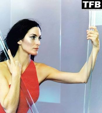 Carrie-Anne Moss
