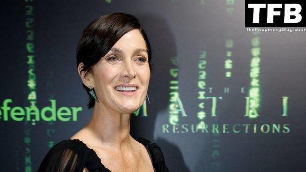 Carrie-Anne Moss