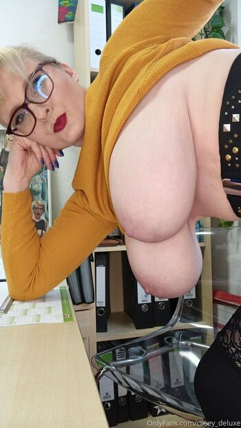casey_deluxe
