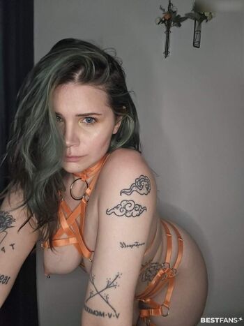 Cassie.Batty