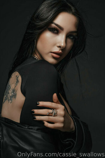 cassie_swallows