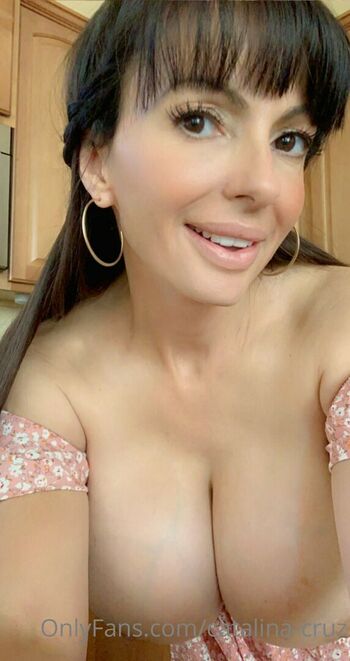 Catalina Cruz