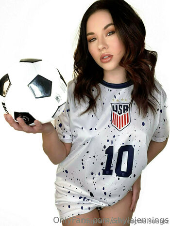 Cecilia Suarez