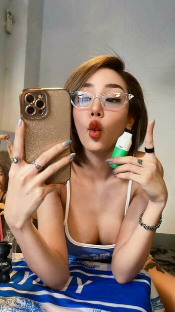 chaly_xx