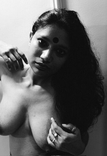 Chandrika Passionica