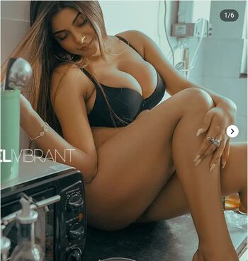 Chandrika Passionica