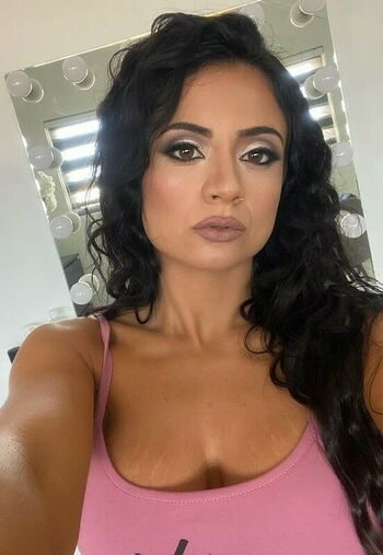chanellewestk
