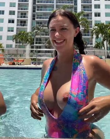 Charleigh Lemons