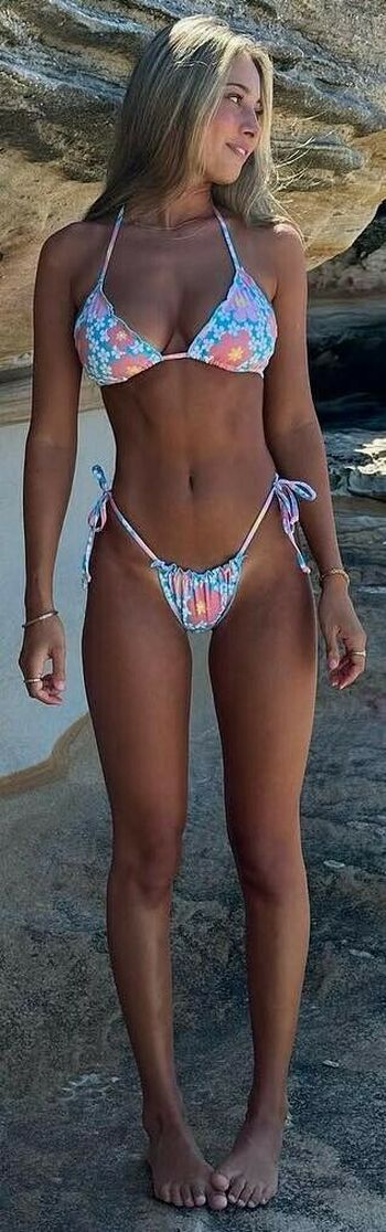 Charli Tas