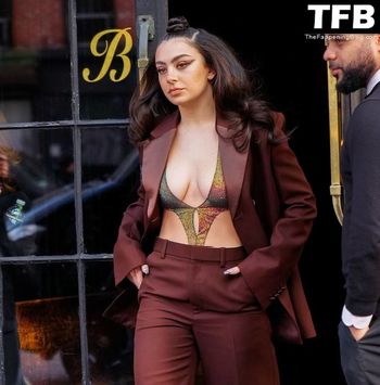 Charli XCX