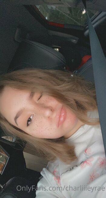 charliiieyrae