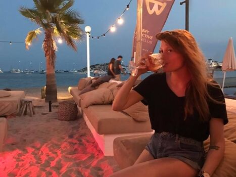 Charlotte De Witte