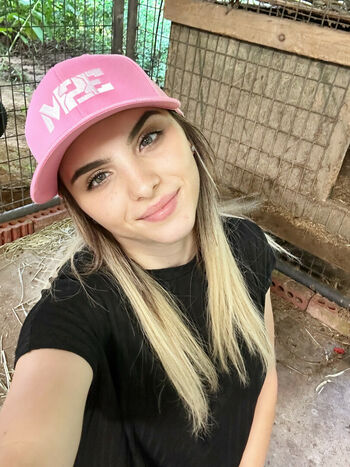Chelsie Deville