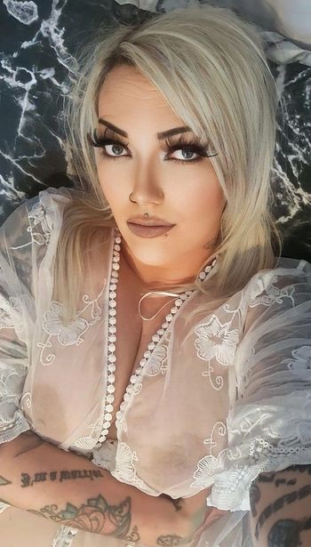 Cherry_bombxxx
