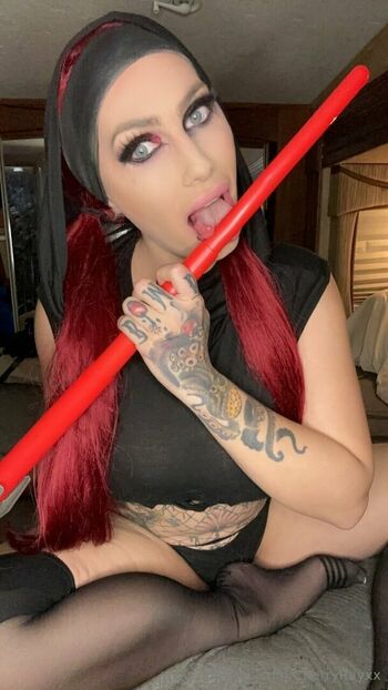 cherryrayxx