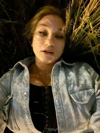 Cheryl_bloss_