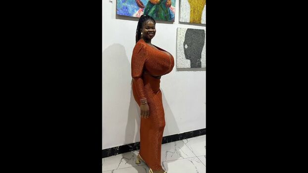 Chioma Lovv