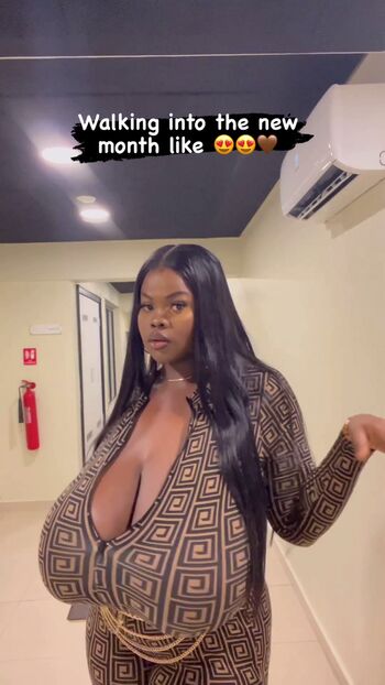 Chioma Lovv
