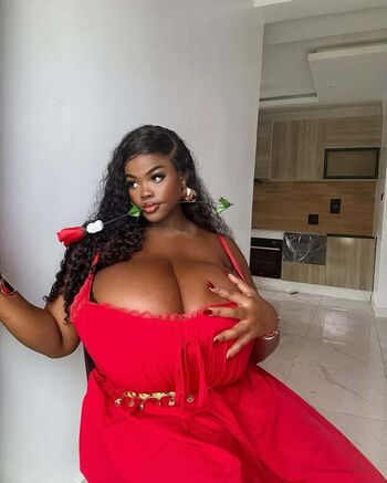 Chioma Lovv