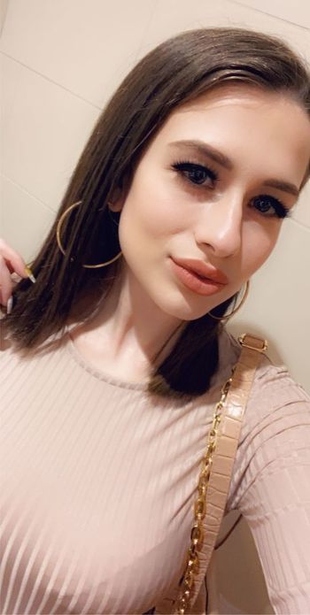 Chloe Carter