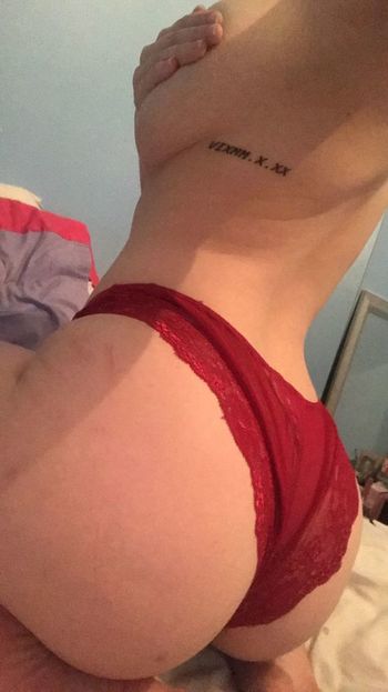 Chloe Carter
