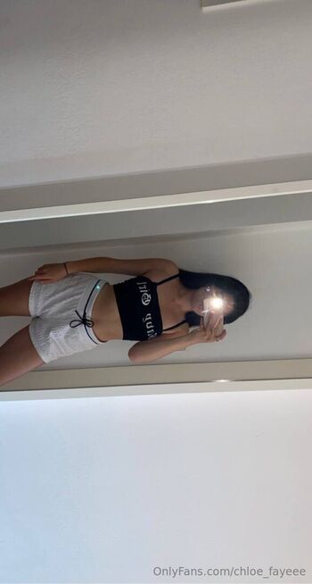 chloe_fayeee