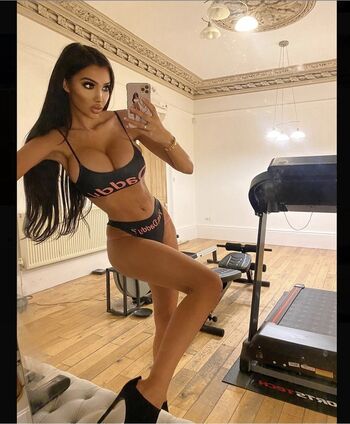 Chloe Khan