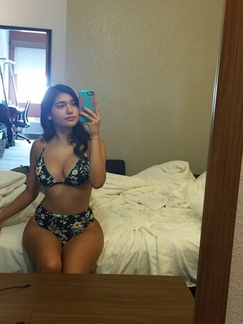 Chloe Medina