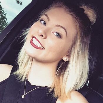 Chloe Mettenbrink