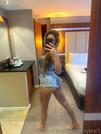 Chloe Streatfield