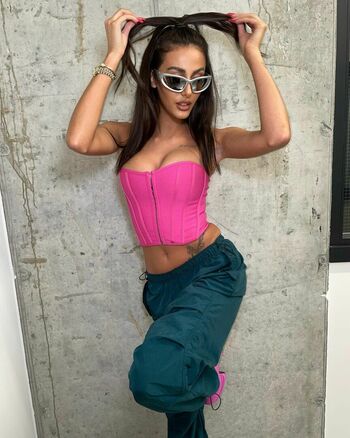 Chloe Veitch