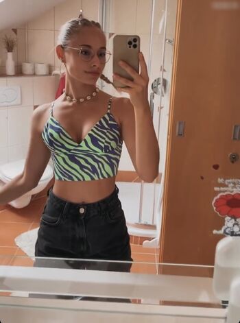Chrisii_l