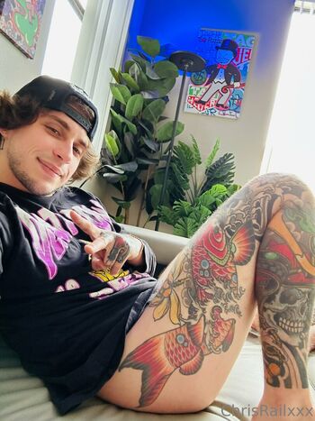chrisrailxxx